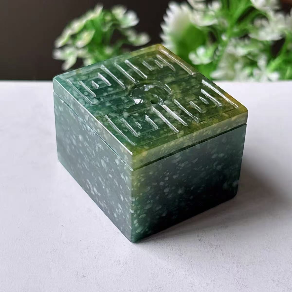危地马拉翡翠博古钮印章