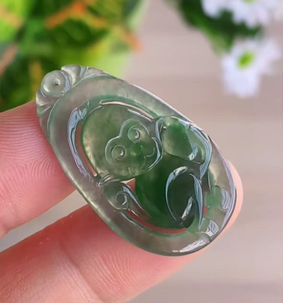冰油青翡翠猴子