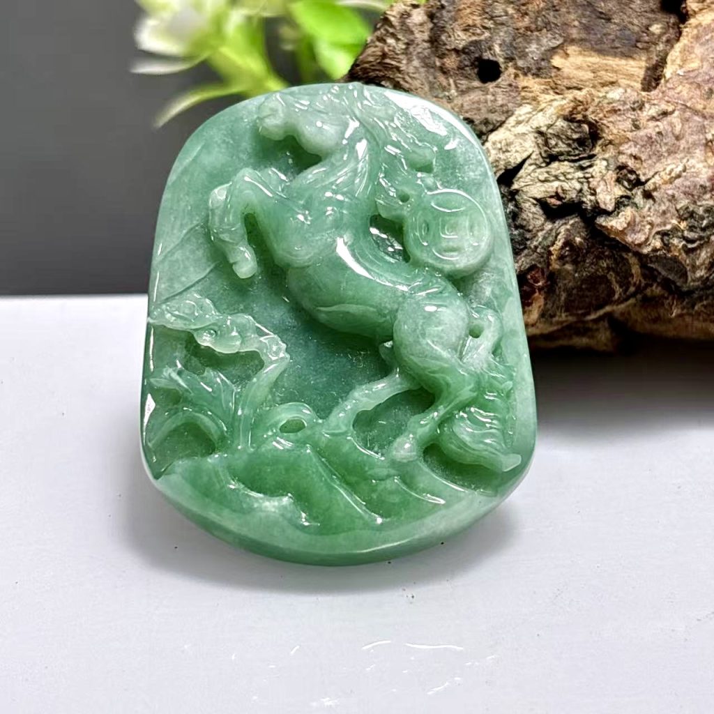 豆绿马牌